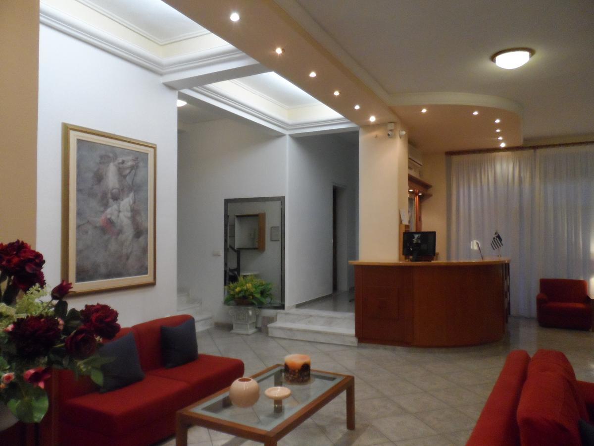 Hotel Esperia Loutra Ipatis Exterior photo